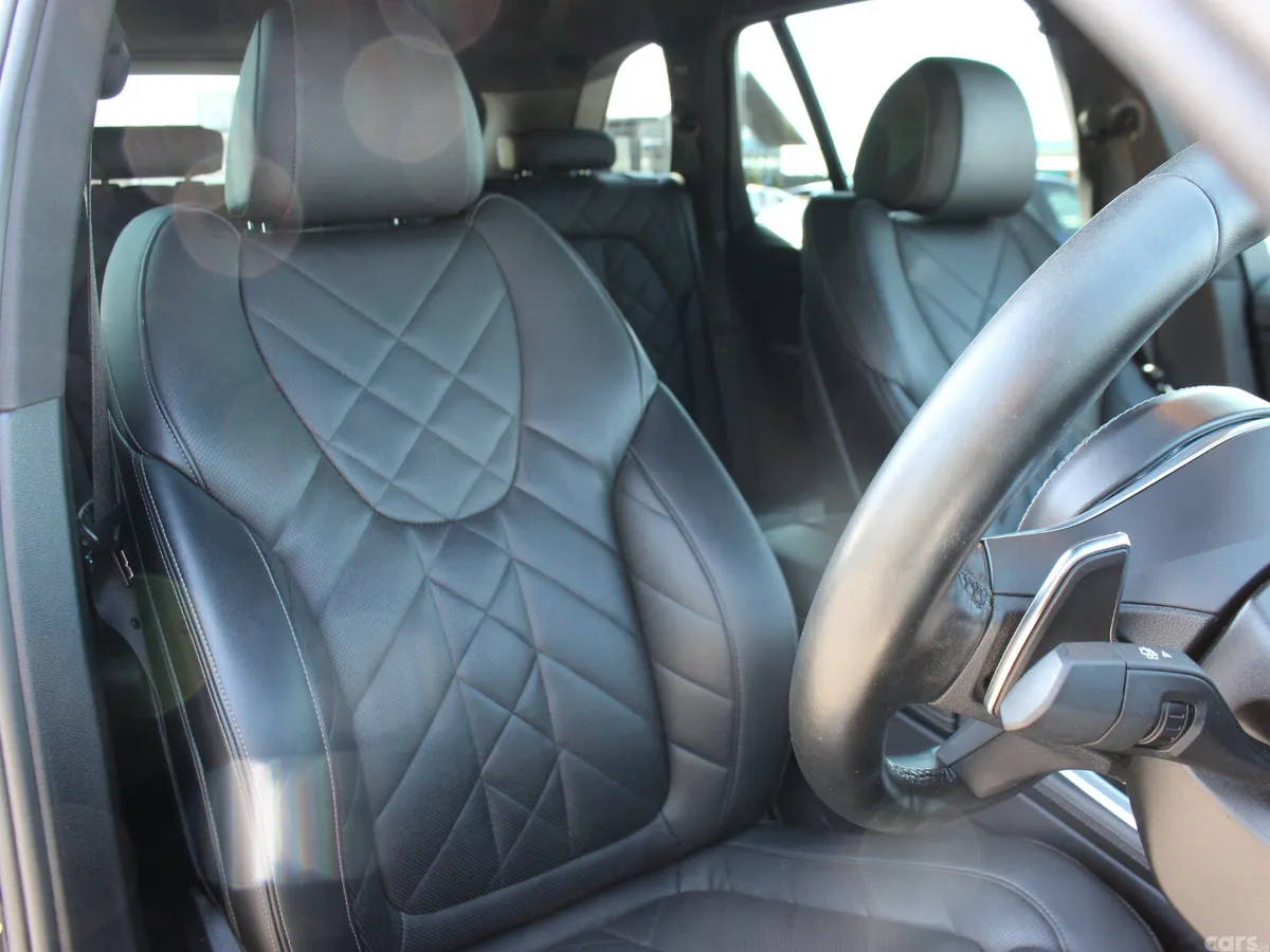 BMW X5 SUV, Petrol Hybrid, 2023, Black