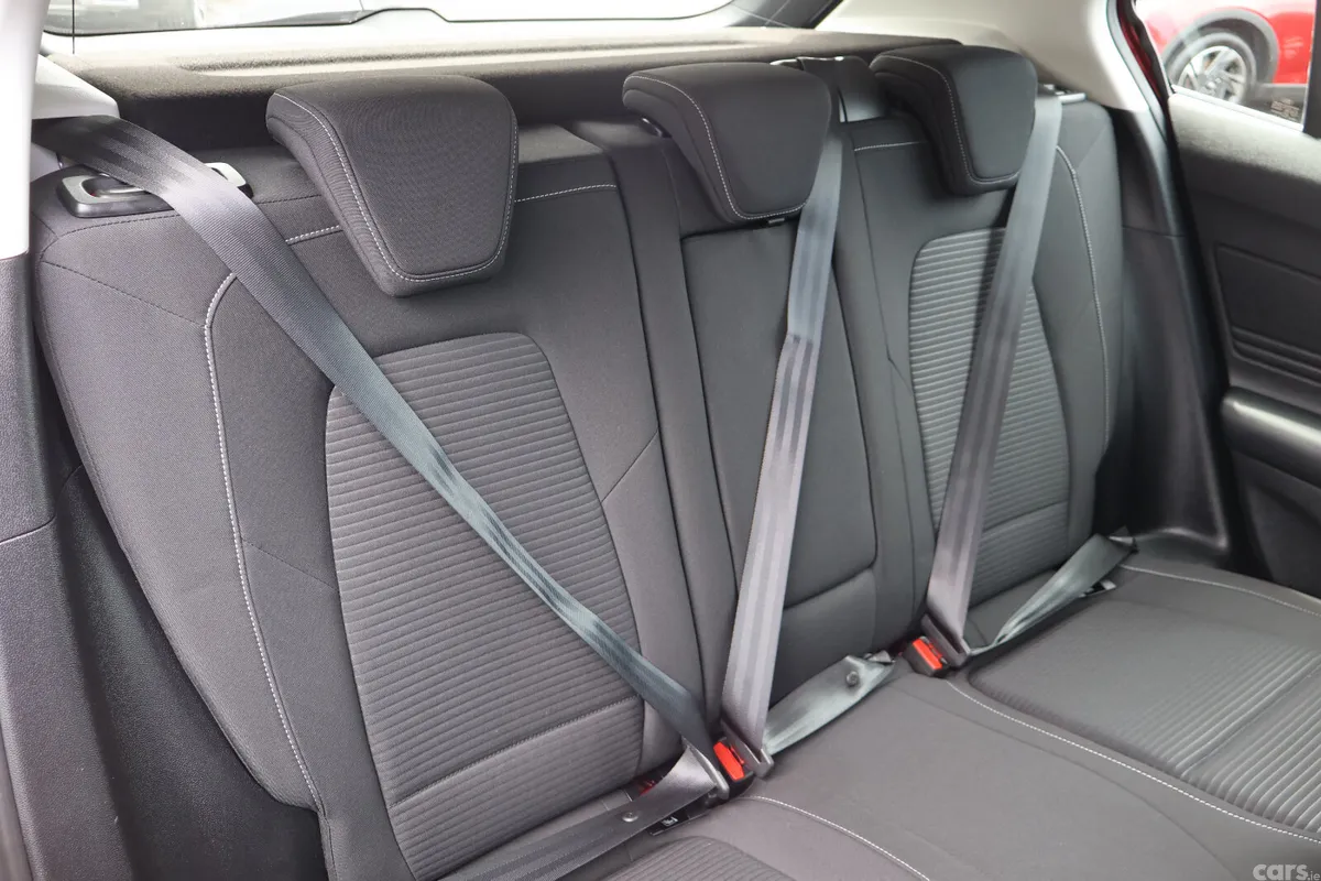 Ford Focus Hatchback, Diesel, 2020, Red