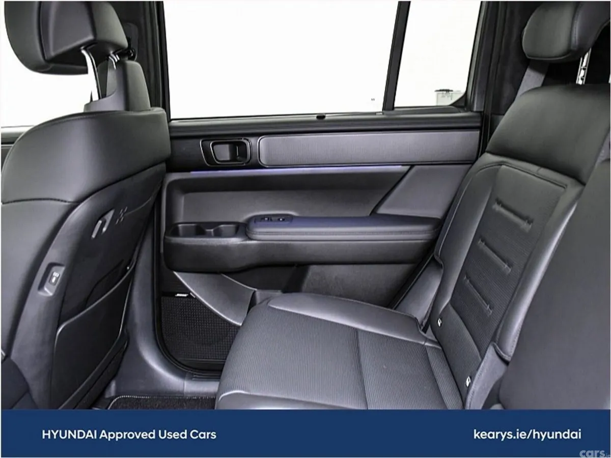 Hyundai Santa Fe SUV, Petrol Plug-in Hybrid, 2026, Blue
