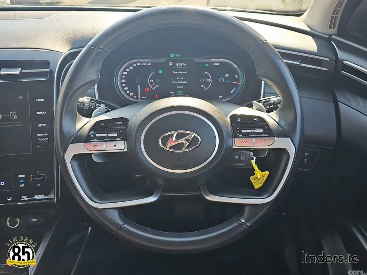 Hyundai Tucson SUV, Petrol Plug-in Hybrid, 2023, Grey