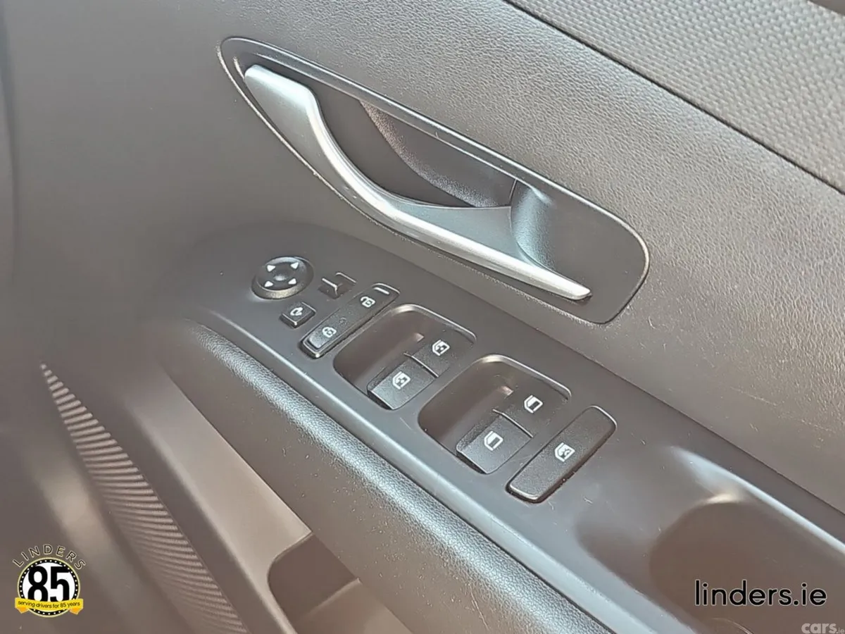 Hyundai Tucson SUV, Petrol Plug-in Hybrid, 2023, Grey
