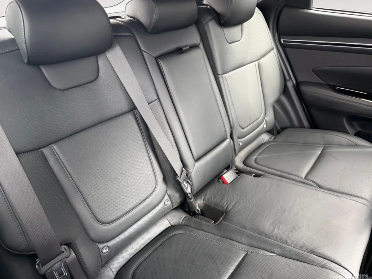 Hyundai Tucson SUV, Petrol Hybrid, 2022, Grey