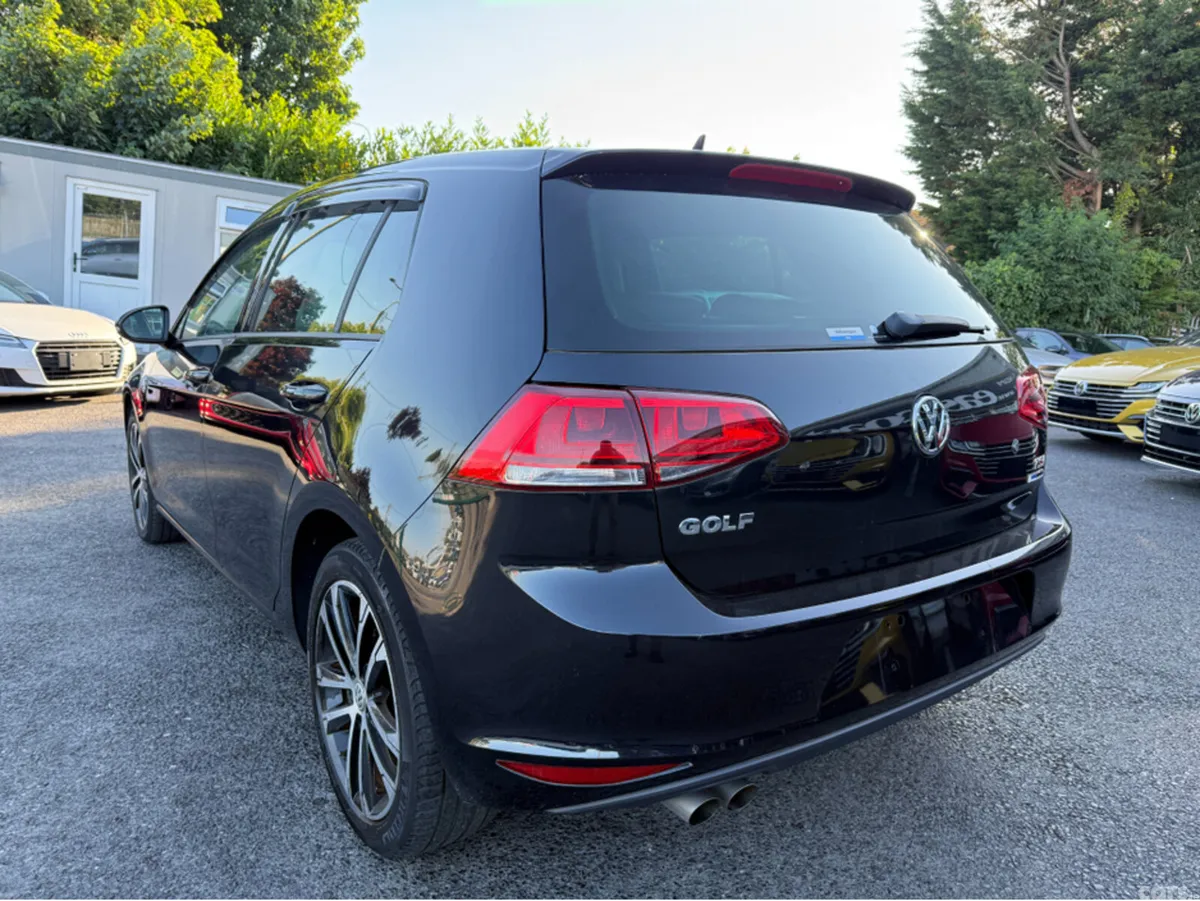 Volkswagen Golf Hatchback, Petrol, 2015, Black