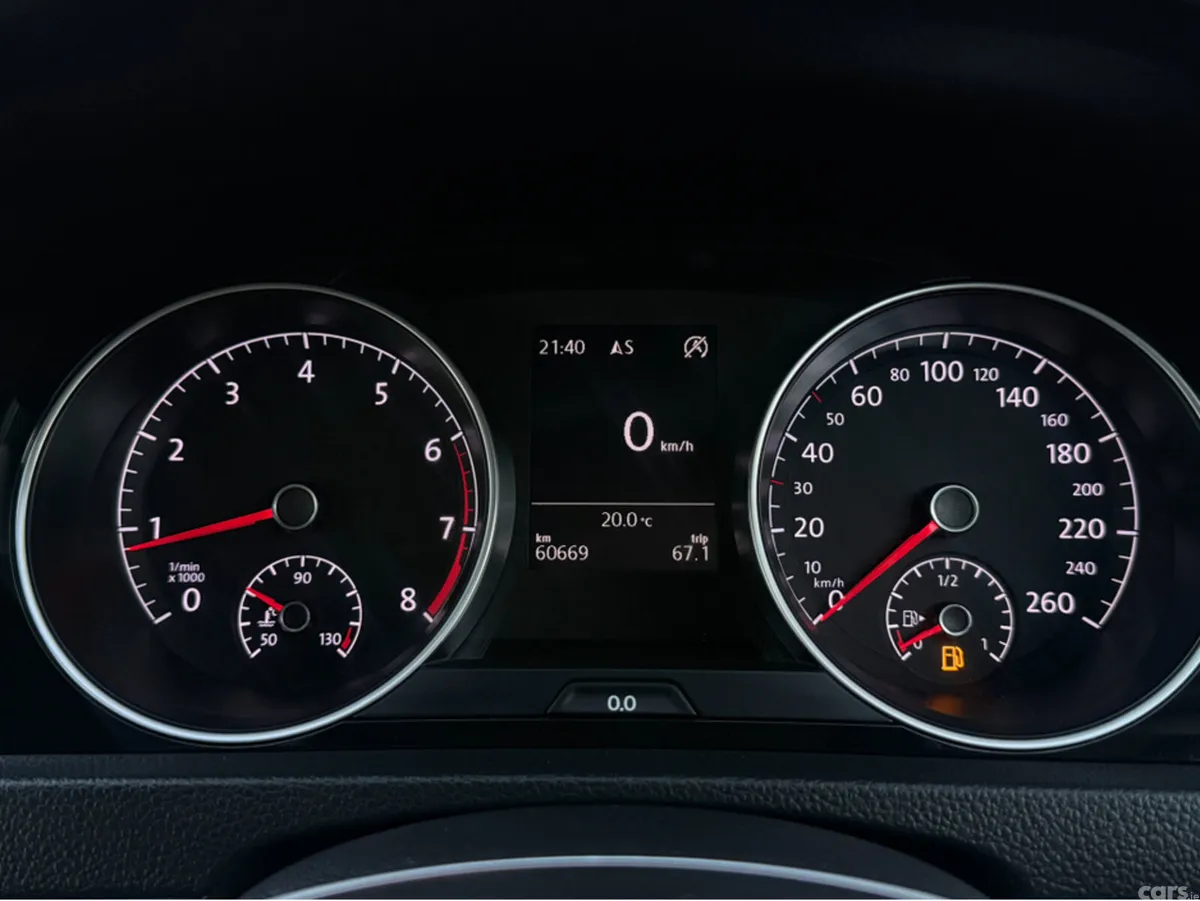 Volkswagen Golf Hatchback, Petrol, 2014, Silver