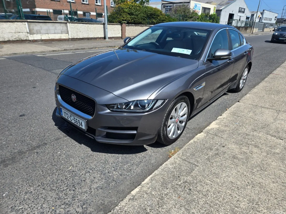 Jaguar XE Saloon, Diesel, 2017, Grey