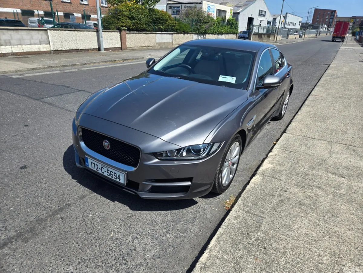 Jaguar XE Saloon, Diesel, 2017, Grey
