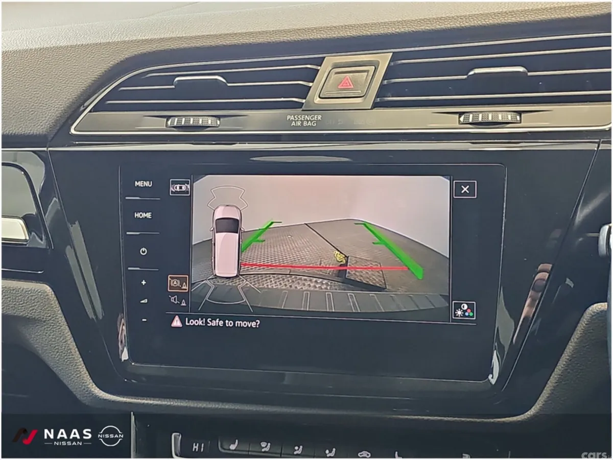 Volkswagen Touran SUV, Petrol, 2019, Blue