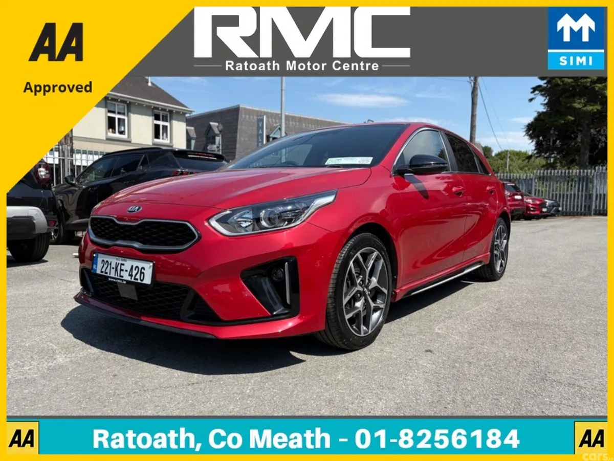 Kia Ceed Hatchback, Petrol, 2022, Red