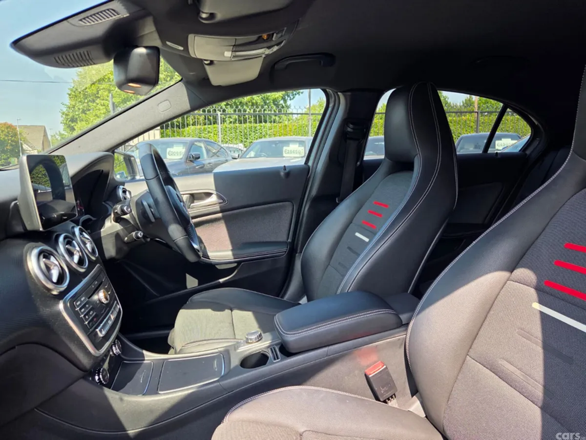 Mercedes-Benz A-Class Hatchback, Petrol, 2016, Silver