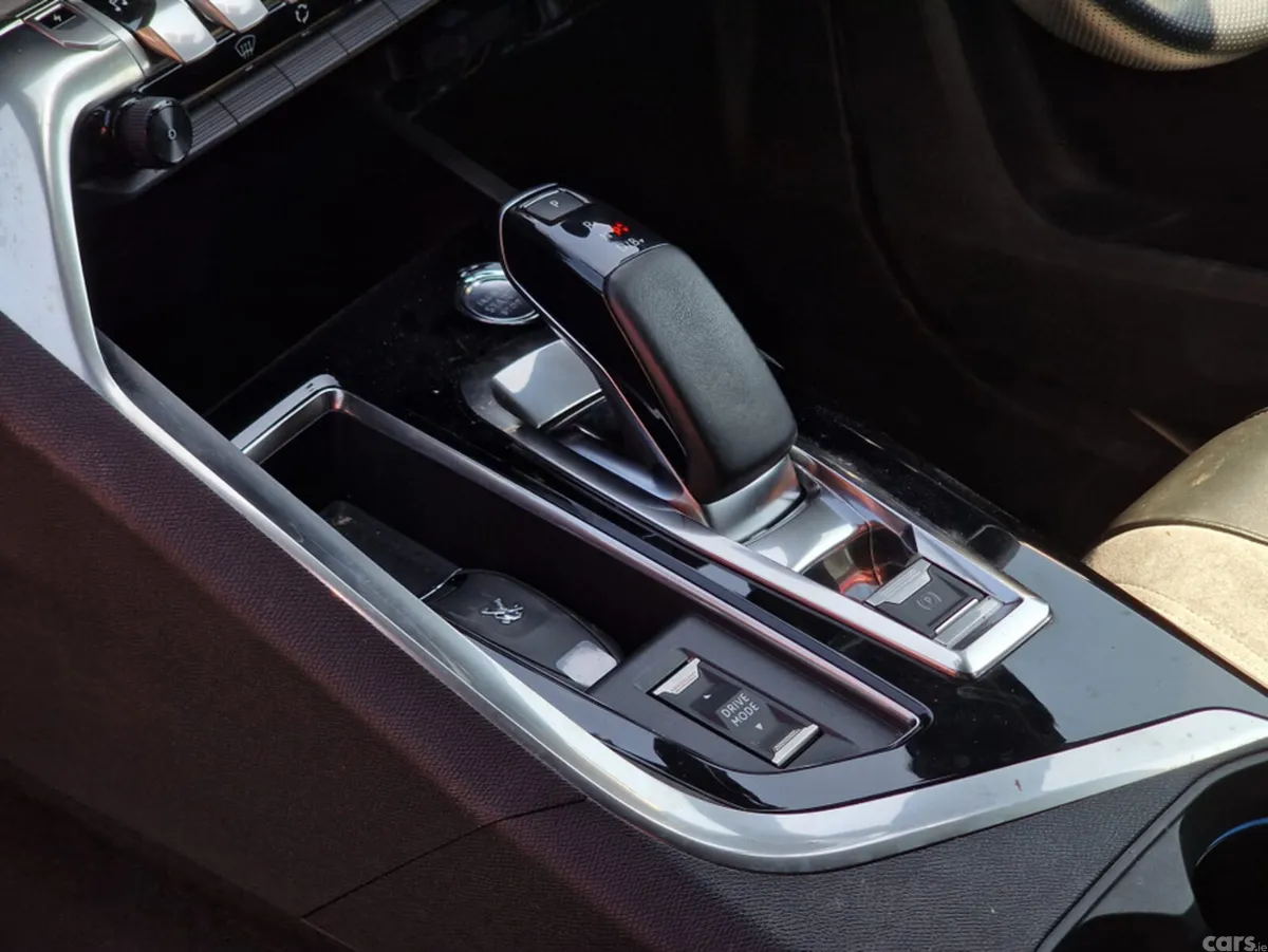 Peugeot 3008 SUV, Petrol Plug-in Hybrid, 2022, Grey