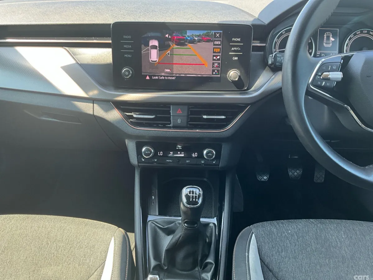 Skoda Kamiq Hatchback, Petrol, 2023, Grey
