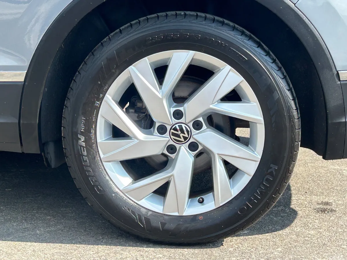 Volkswagen Tiguan SUV, Petrol, 2021, Grey