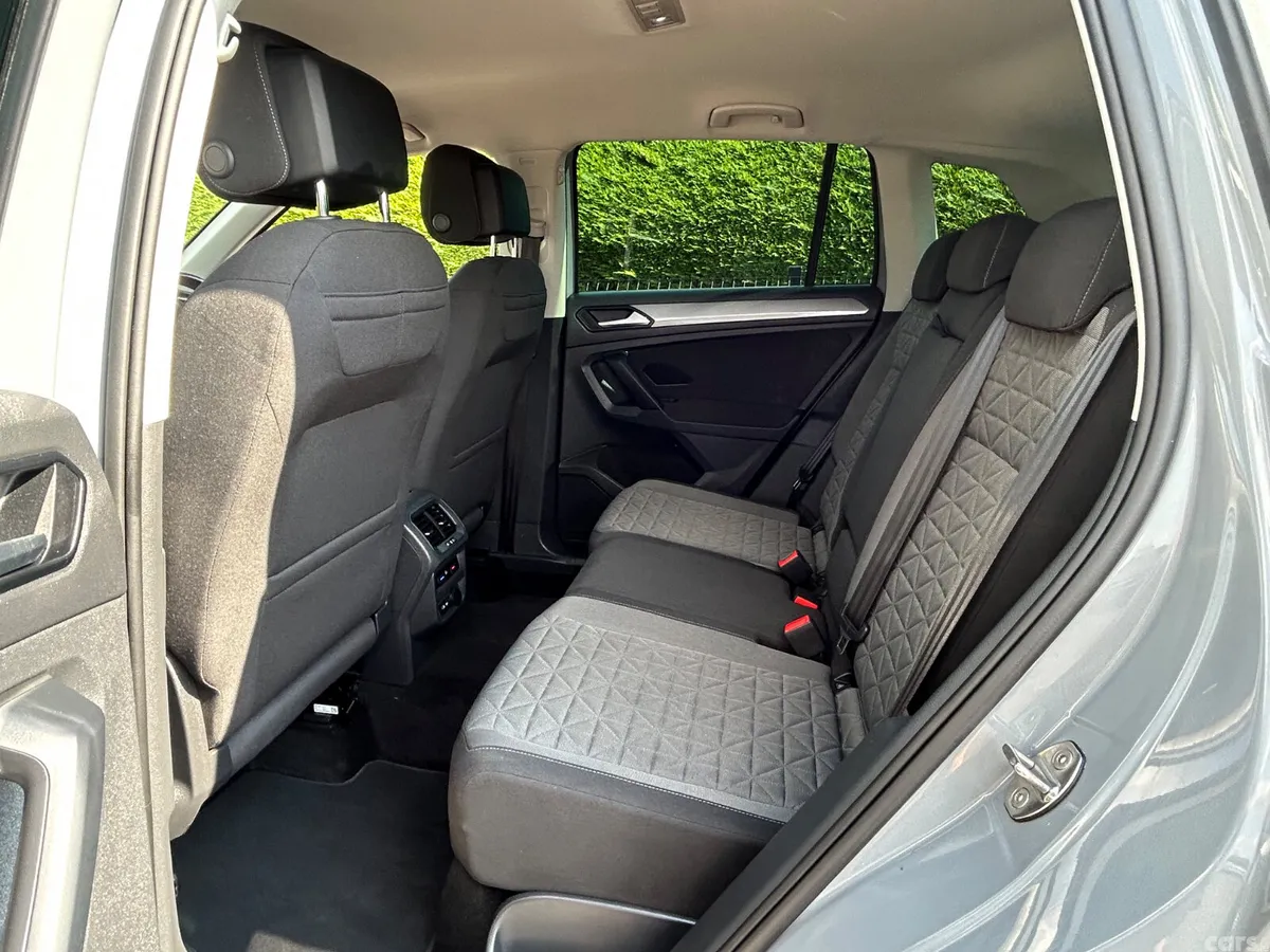 Volkswagen Tiguan SUV, Petrol, 2021, Grey