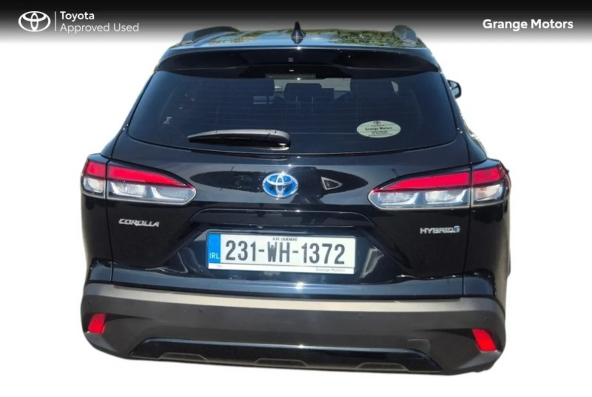 Toyota Corolla Cross Hatchback, Petrol Hybrid, 2023, Black