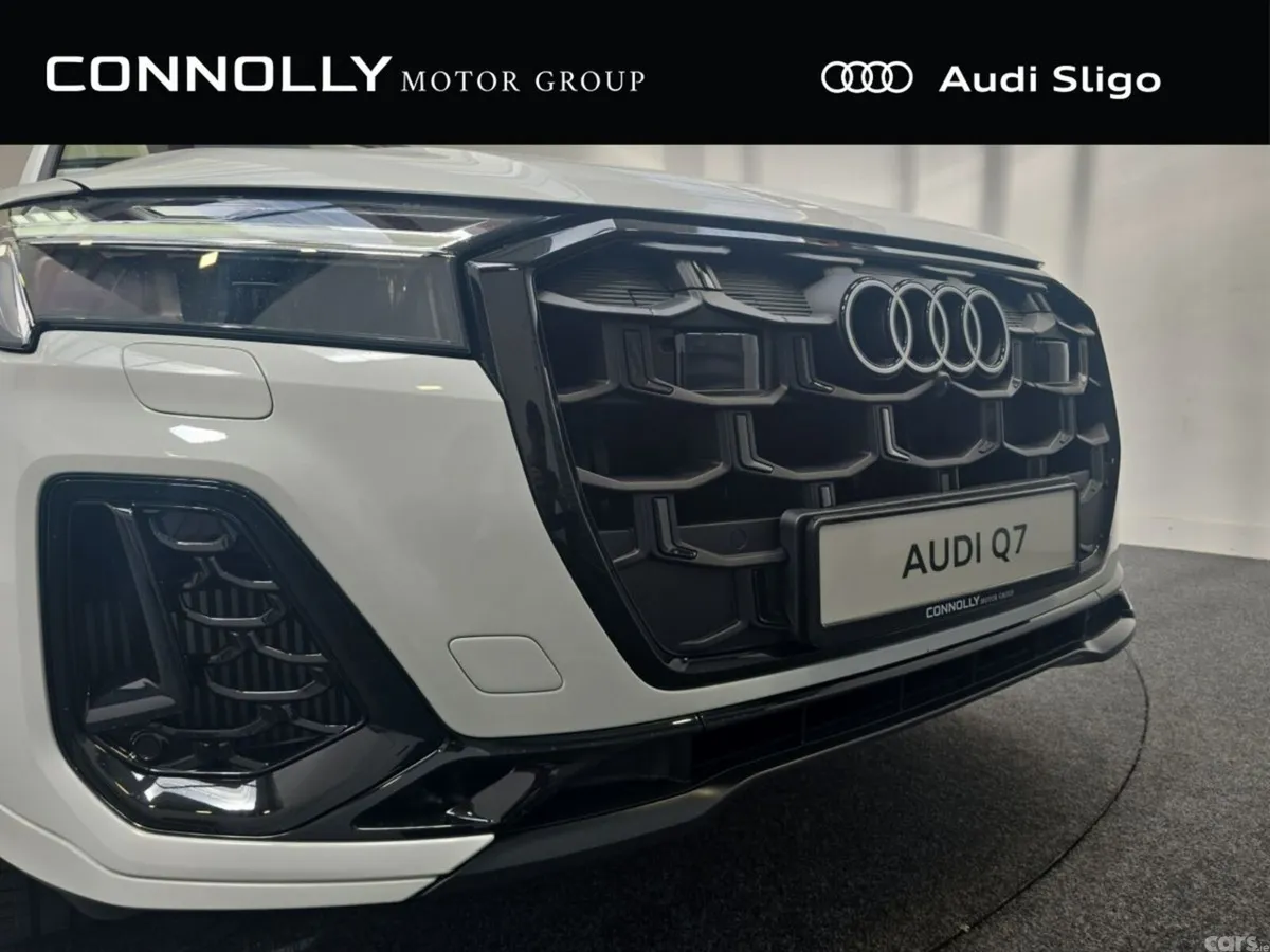 Audi Q7 SUV, Petrol Plug-in Hybrid, 2026, White