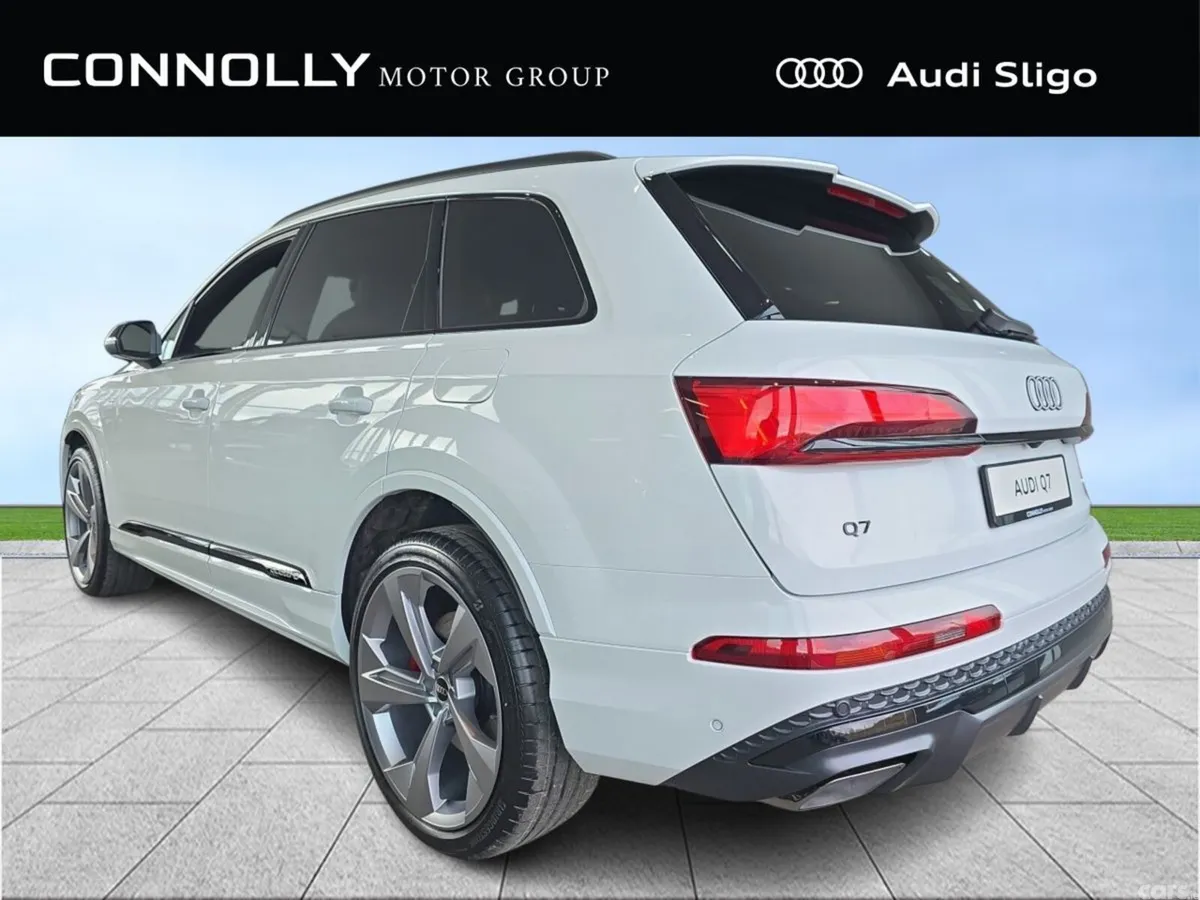 Audi Q7 SUV, Petrol Plug-in Hybrid, 2026, White