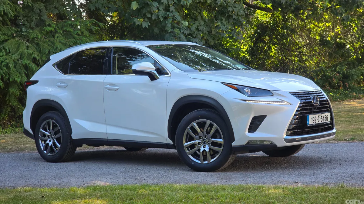 Lexus NX SUV, Petrol Hybrid, 2019, White