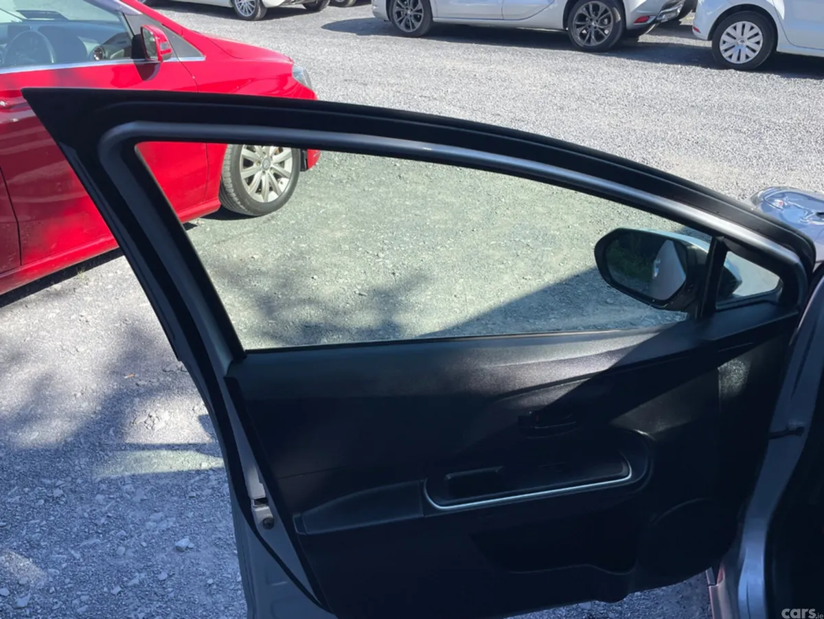 Toyota Aqua Hatchback, Petrol Hybrid, 2021, Silver
