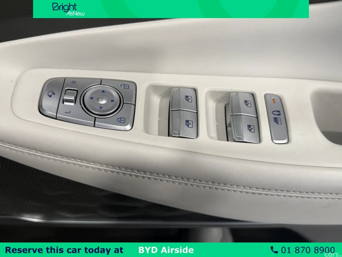 Hyundai Santa Fe SUV, Petrol Plug-in Hybrid, 2023, Black