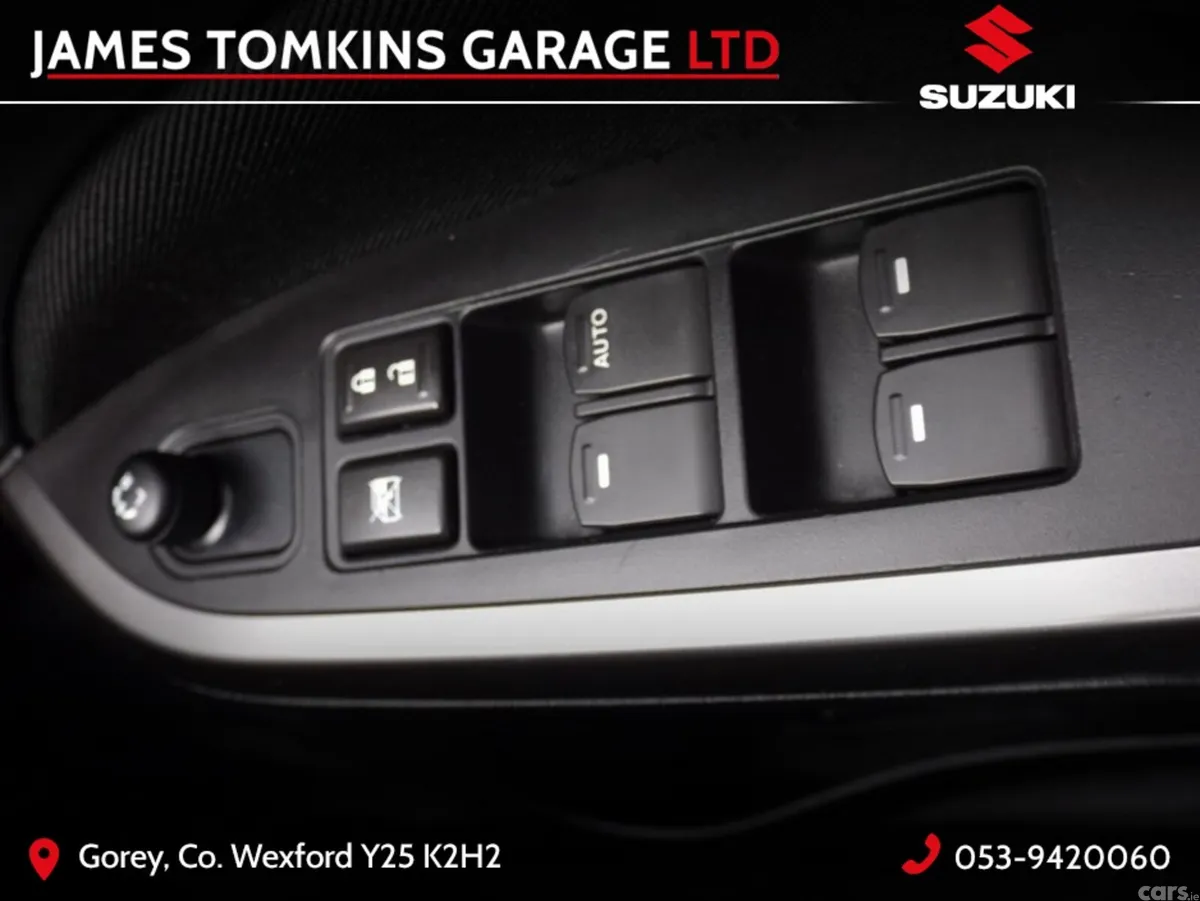 Suzuki Vitara SUV, Petrol Hybrid, 2022, Grey