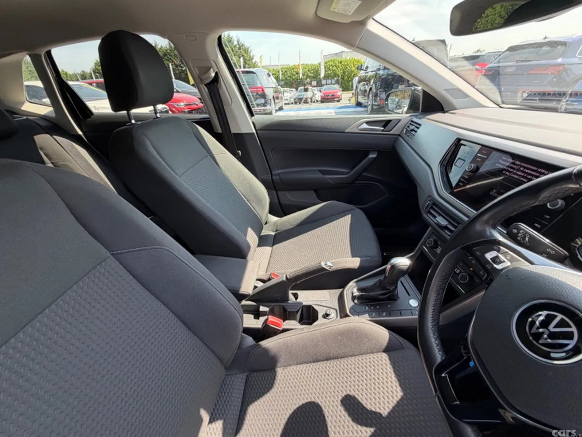 Volkswagen Polo Hatchback, Petrol, 2021, Black