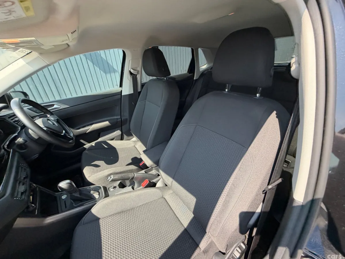 Volkswagen Polo Hatchback, Petrol, 2021, Black