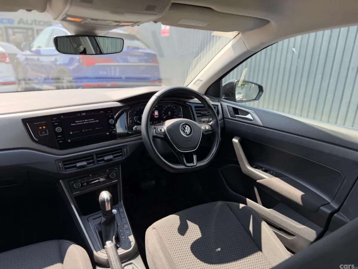 Volkswagen Polo Hatchback, Petrol, 2021, Black
