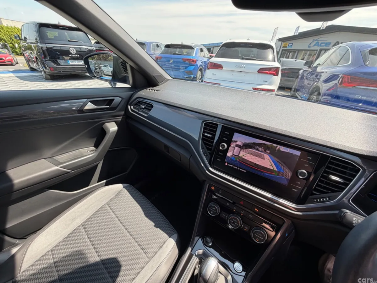 Volkswagen T-Roc SUV, Diesel, 2021, Blue