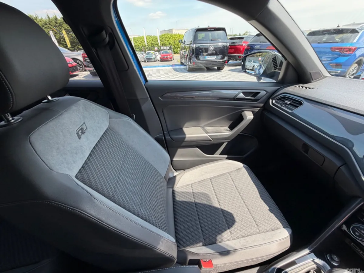 Volkswagen T-Roc SUV, Diesel, 2021, Blue