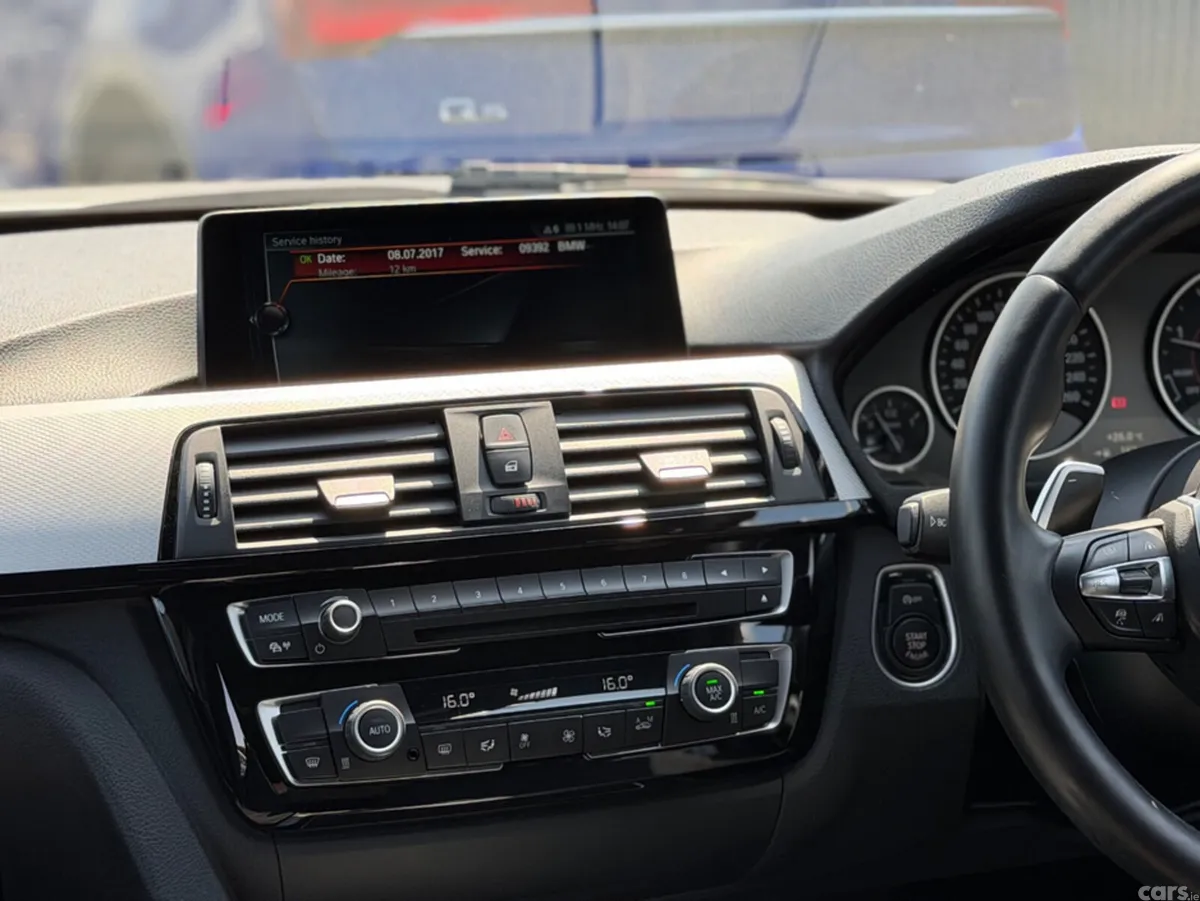 BMW 3-Series Saloon, Diesel, 2017, White