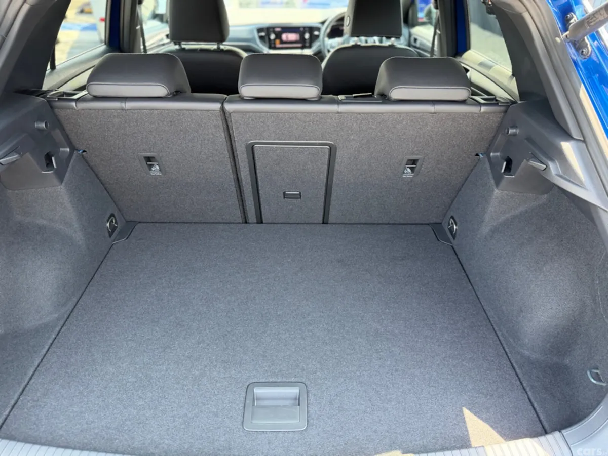 Volkswagen T-Roc SUV, Diesel, 2021, Blue