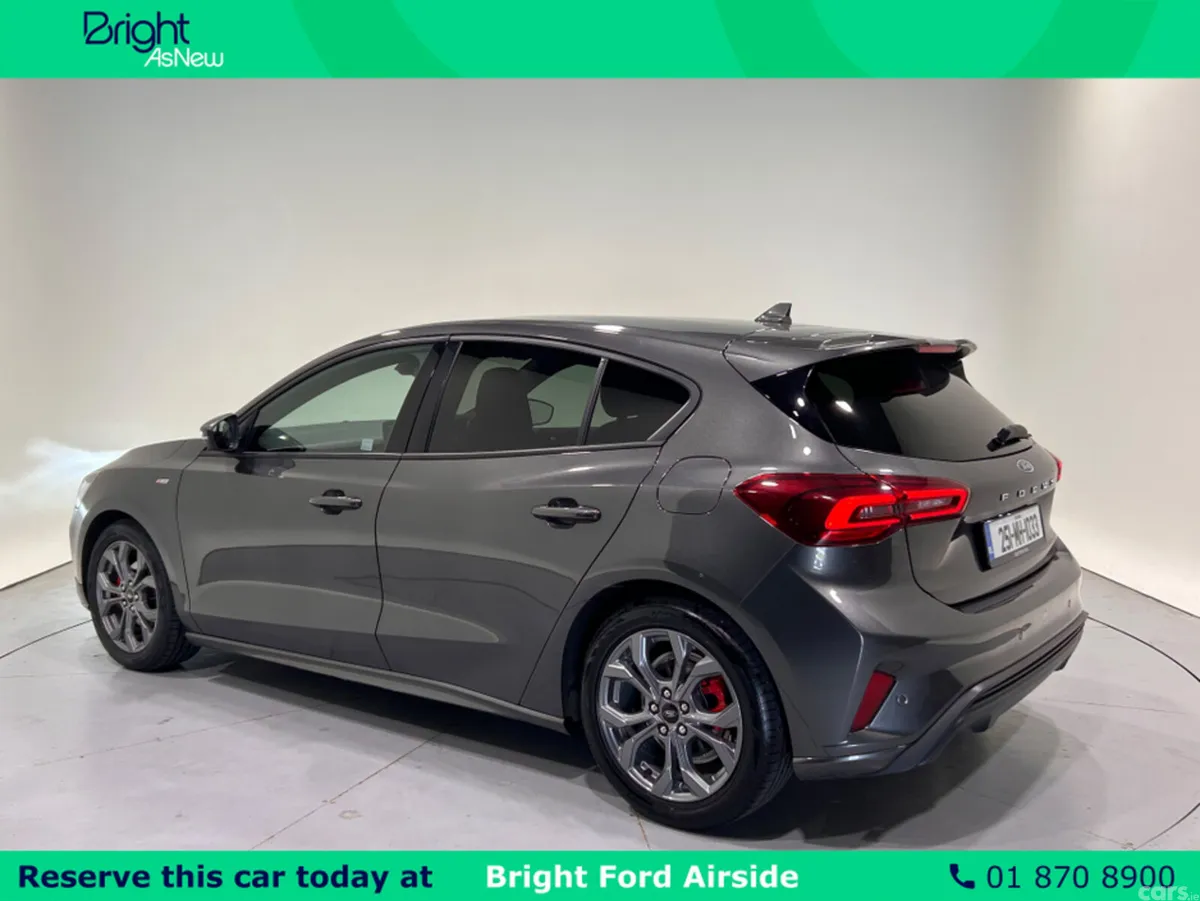 Ford Focus Hatchback, Petrol Hybrid, 2025, Grey
