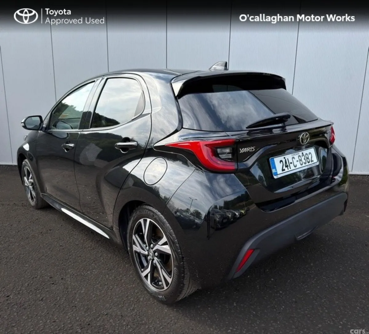Toyota Yaris Hatchback, Petrol Hybrid, 2024, Black