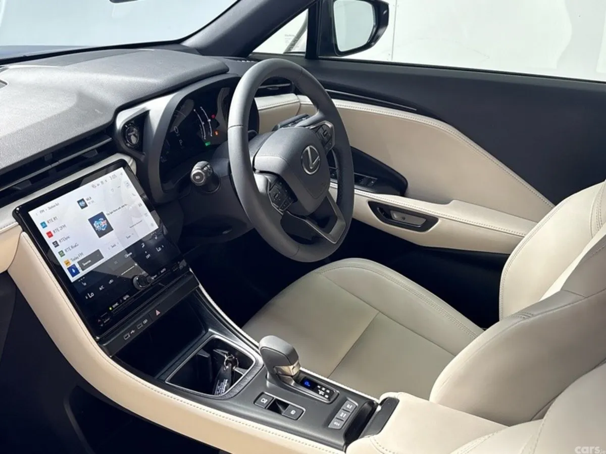 Lexus LBX SUV, Petrol Hybrid, 2026, Blue