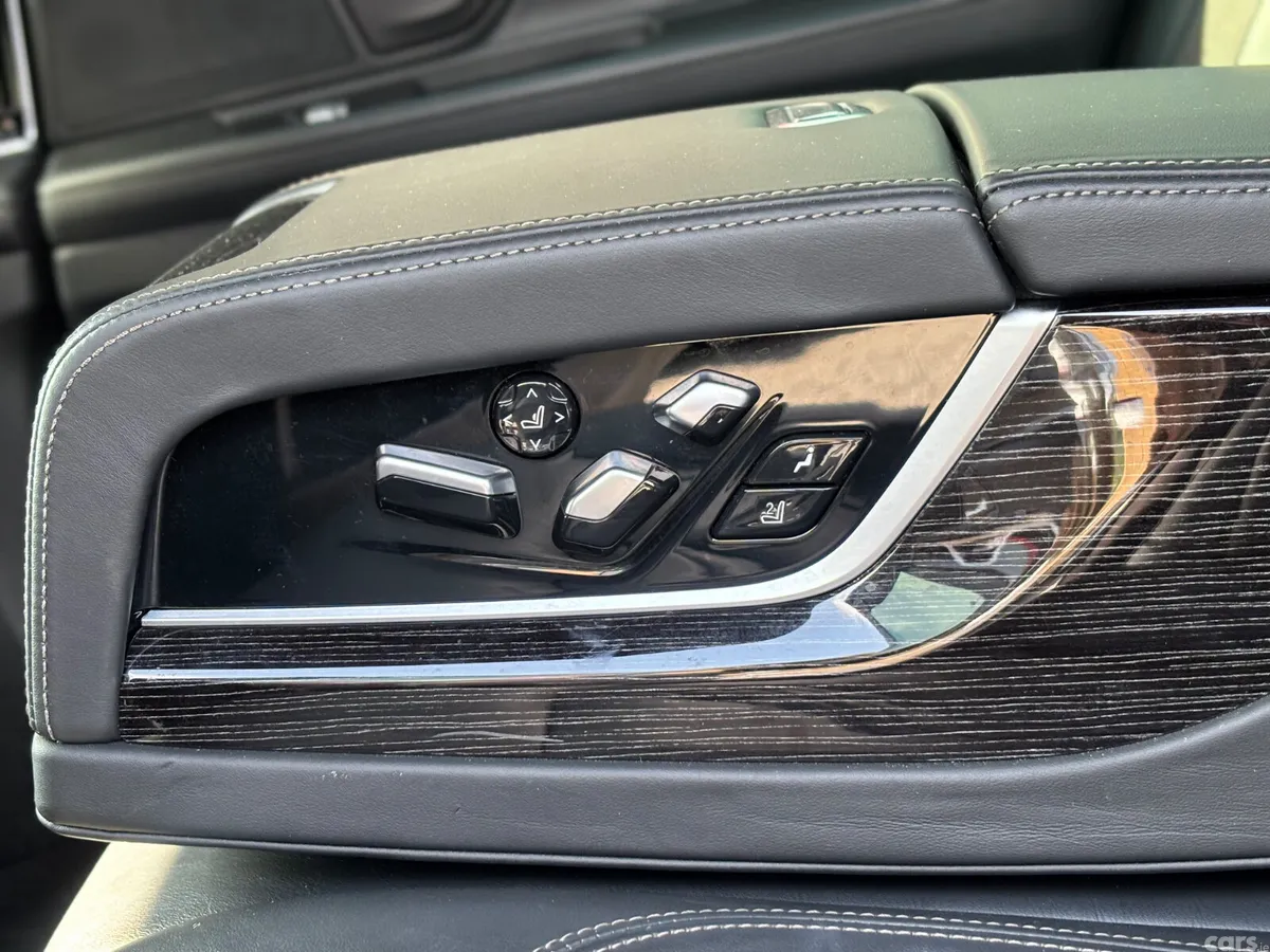 BMW 7-Series Saloon, Petrol Plug-in Hybrid, 2017, Black