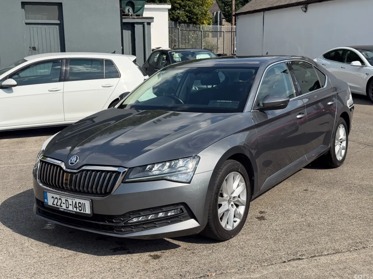 Skoda Superb Saloon, Diesel, 2022, Grey