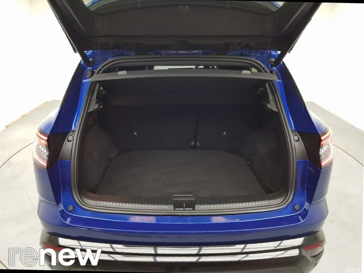 Renault Austral SUV, Petrol Hybrid, 2024, Blue