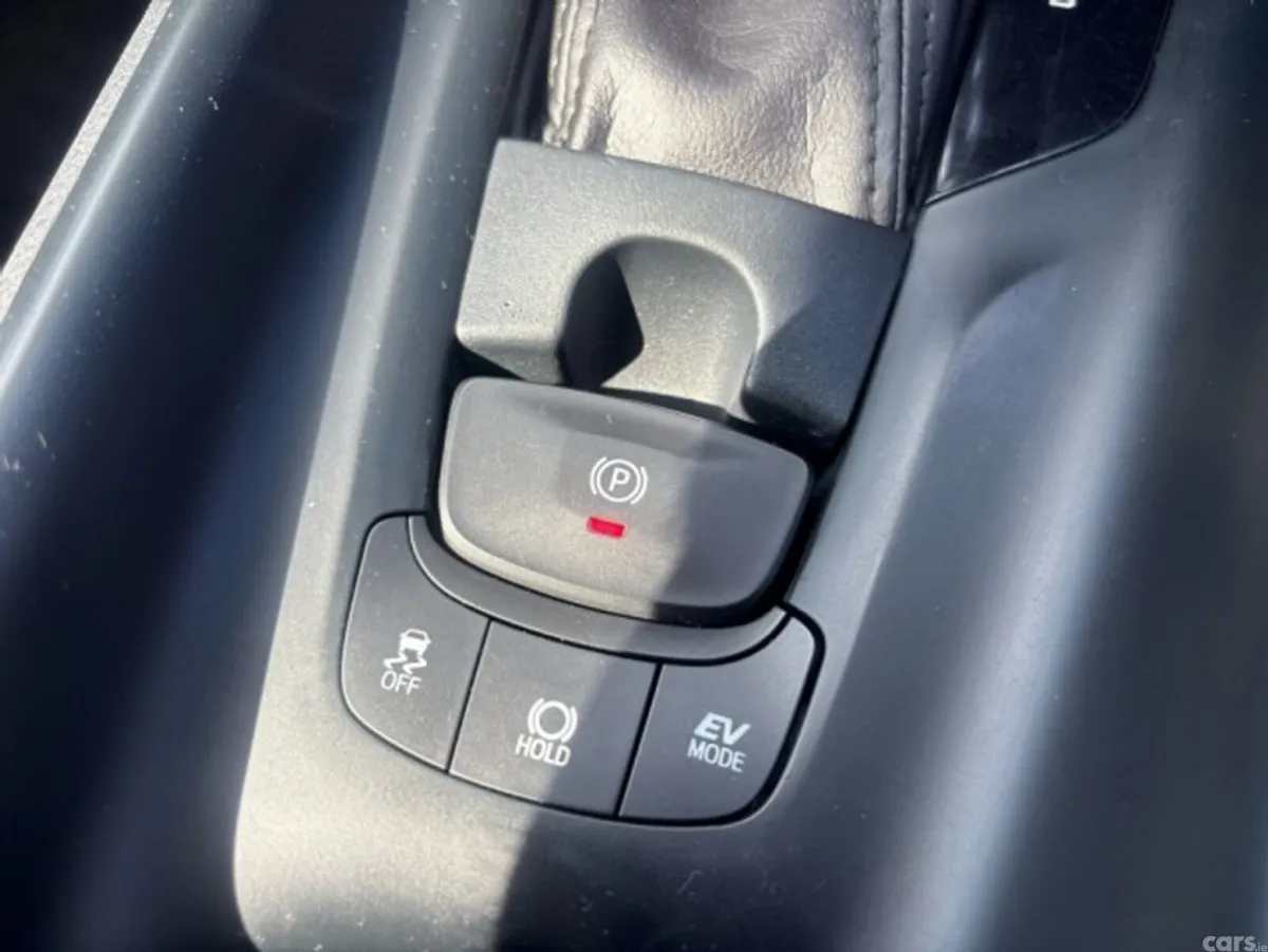 Toyota C-HR SUV, Petrol Hybrid, 2018, Grey