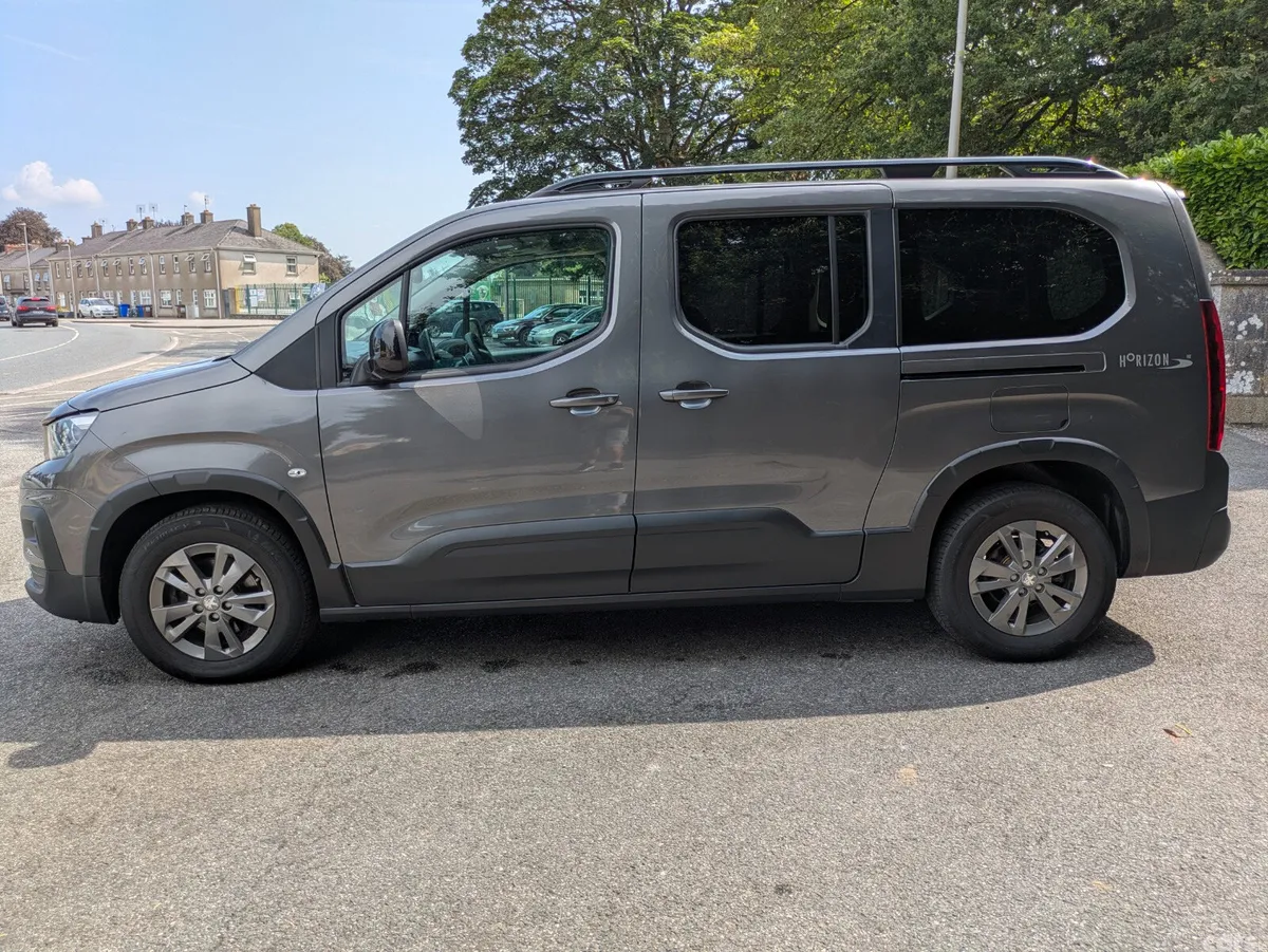 Peugeot Rifter MPV, Diesel, 2023, Grey