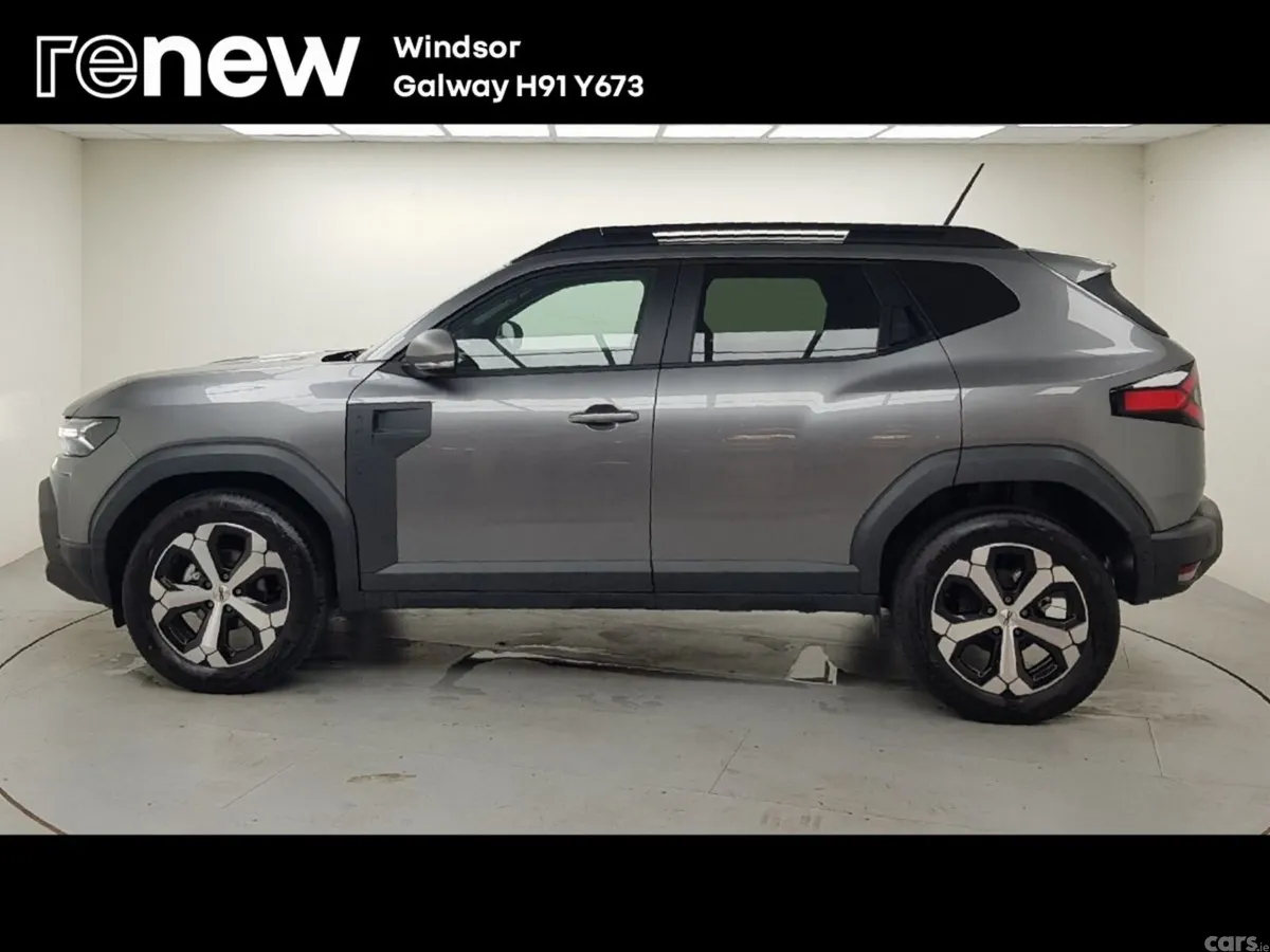 Dacia Duster SUV, Petrol Hybrid, 2026, Grey