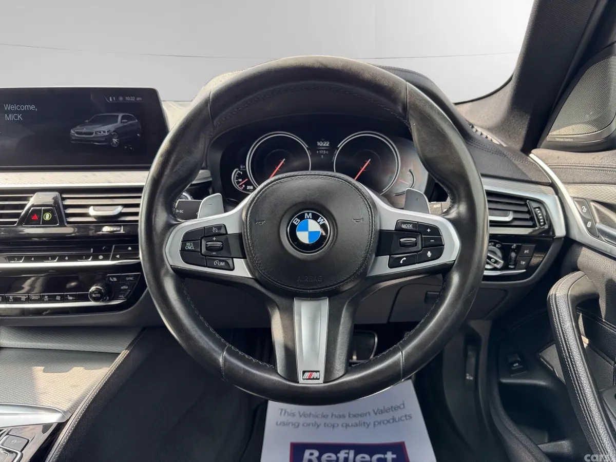 BMW 5-Series Estate, Diesel, 2018, Blue