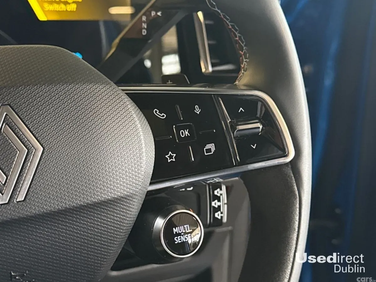 Renault Rafale Hatchback, Petrol Hybrid, 2024, Blue