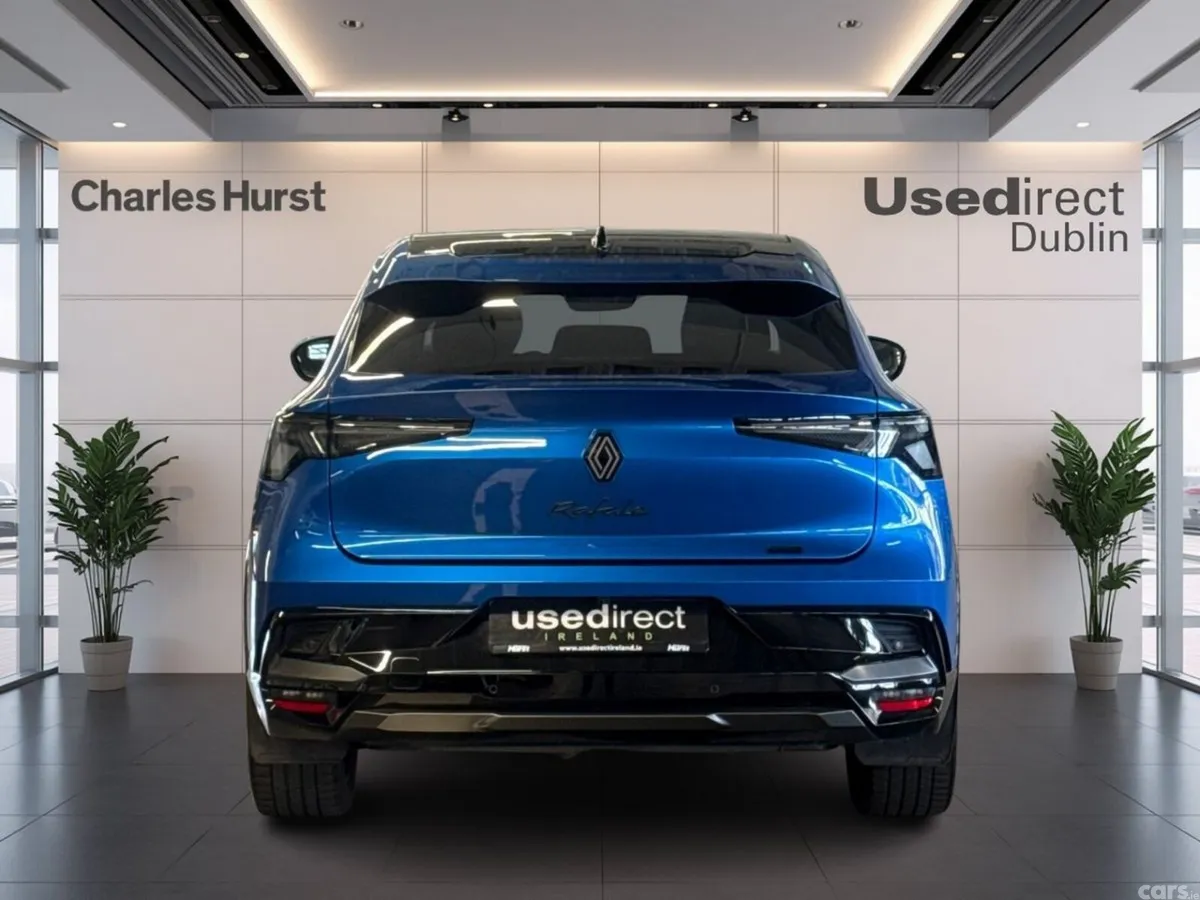 Renault Rafale Hatchback, Petrol Hybrid, 2024, Blue