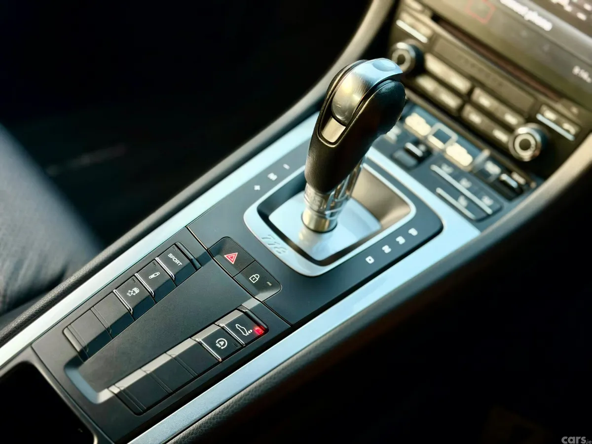 Porsche 718 Coupe, Petrol, 2023, Red