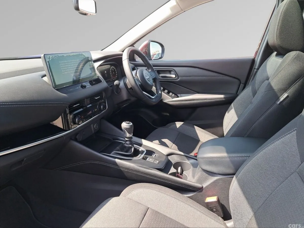 Nissan Qashqai SUV, Petrol, 2025, Red