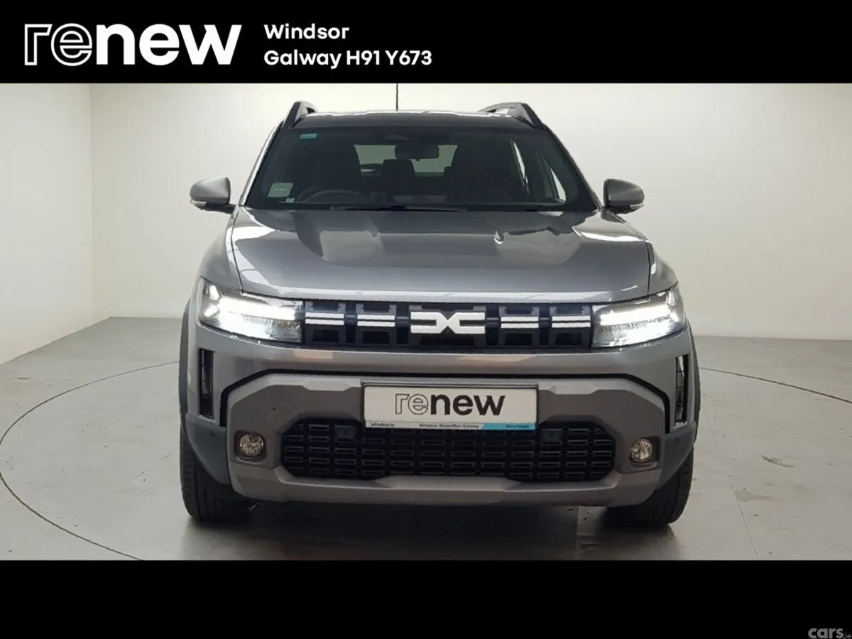 Dacia Duster SUV, Petrol Hybrid, 2026, Grey
