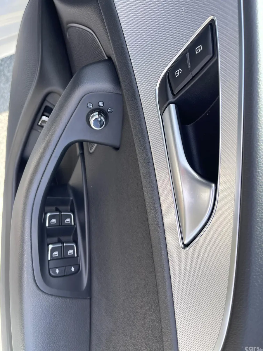 Audi A6 Saloon, Diesel, 2018, White