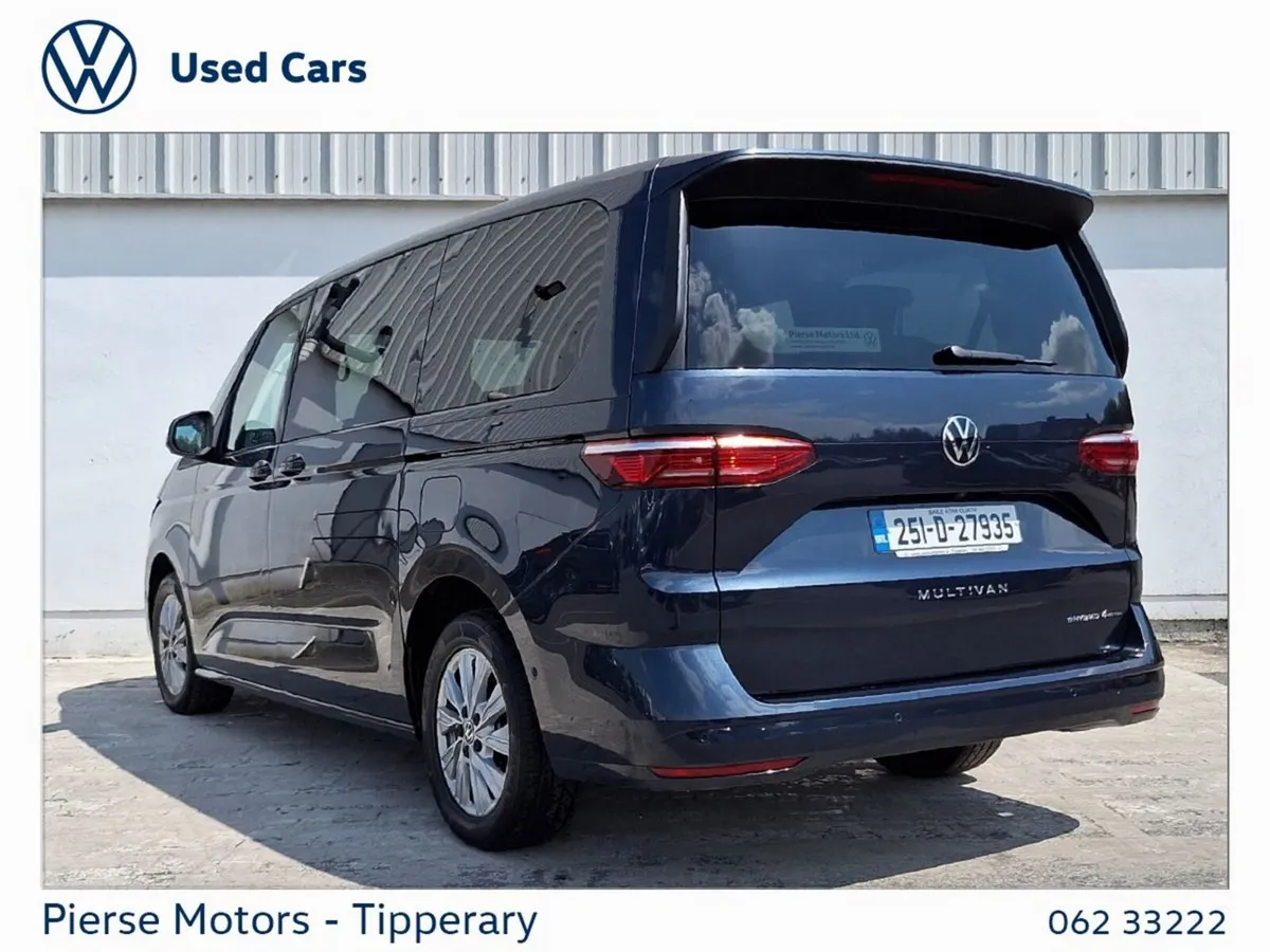 Volkswagen Multivan MPV, Petrol Plug-in Hybrid, 2025, Blue