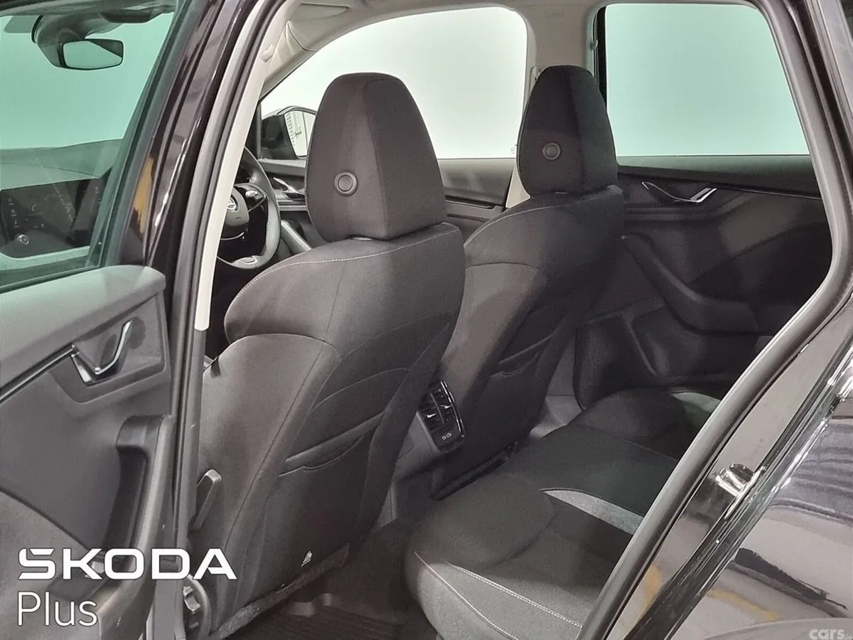 Skoda Kamiq Hatchback, Petrol, 2024, Black