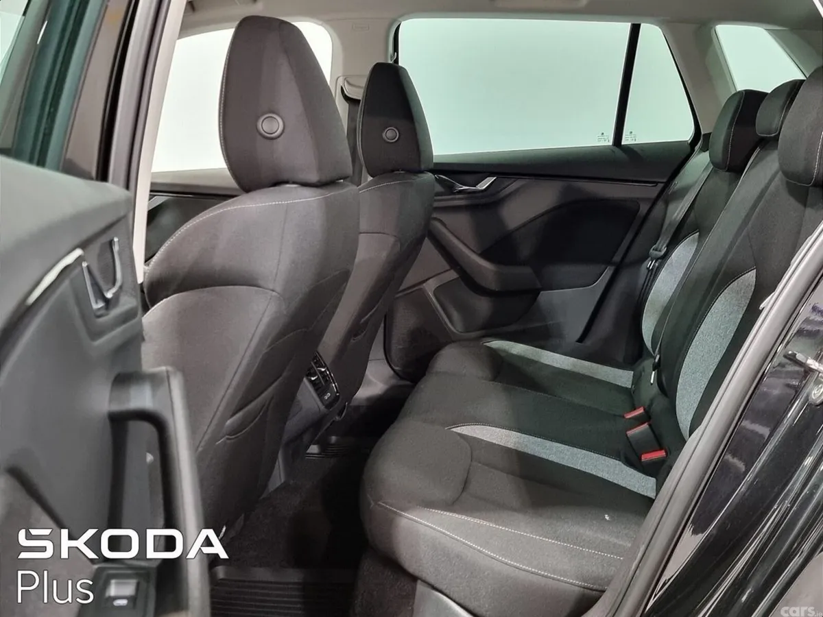 Skoda Kamiq Hatchback, Petrol, 2024, Black